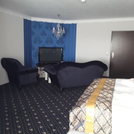 Mucha Ohg Hotel Sembziner Hof Klink Zewnętrze zdjęcie